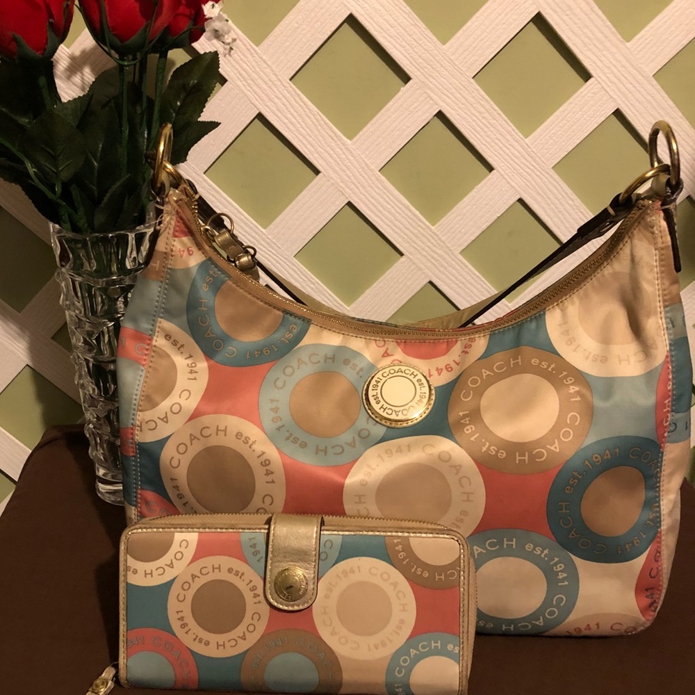 Coach Set